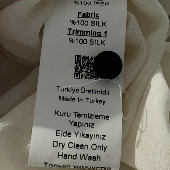 100% silk woman’s long sleeve blouse size small - Picture 7 of 7